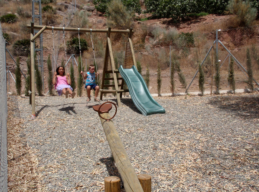 Casas Rurales con atraccciones infantiles en Málaga